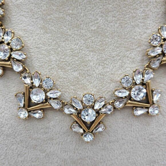 J Crew Clear Crystal Gold Tone V Cluster Statement Necklace - Picture 5 of 9